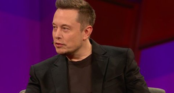 Bằng một câu nói, Elon Musk làm yên lòng hàng triệu con người đang sợ công nghệ cướp đi việc làm