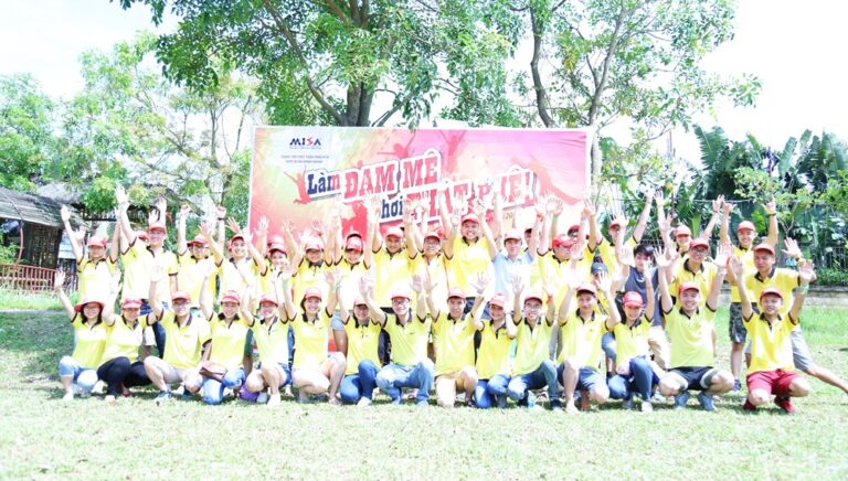 Teambuilding lan tỏa đam mê từ những cuộc hành trình của Trung tâm Phát triển phần mềm